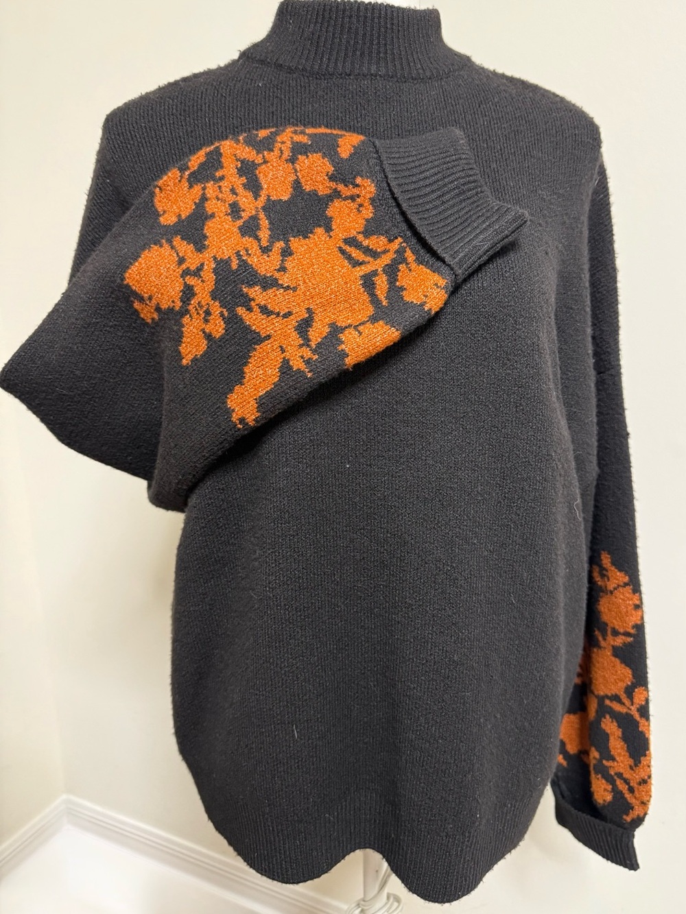 NWT ANA Acrylic Long Sleeve Sweater, Black with Rust/Orange Design, size XL